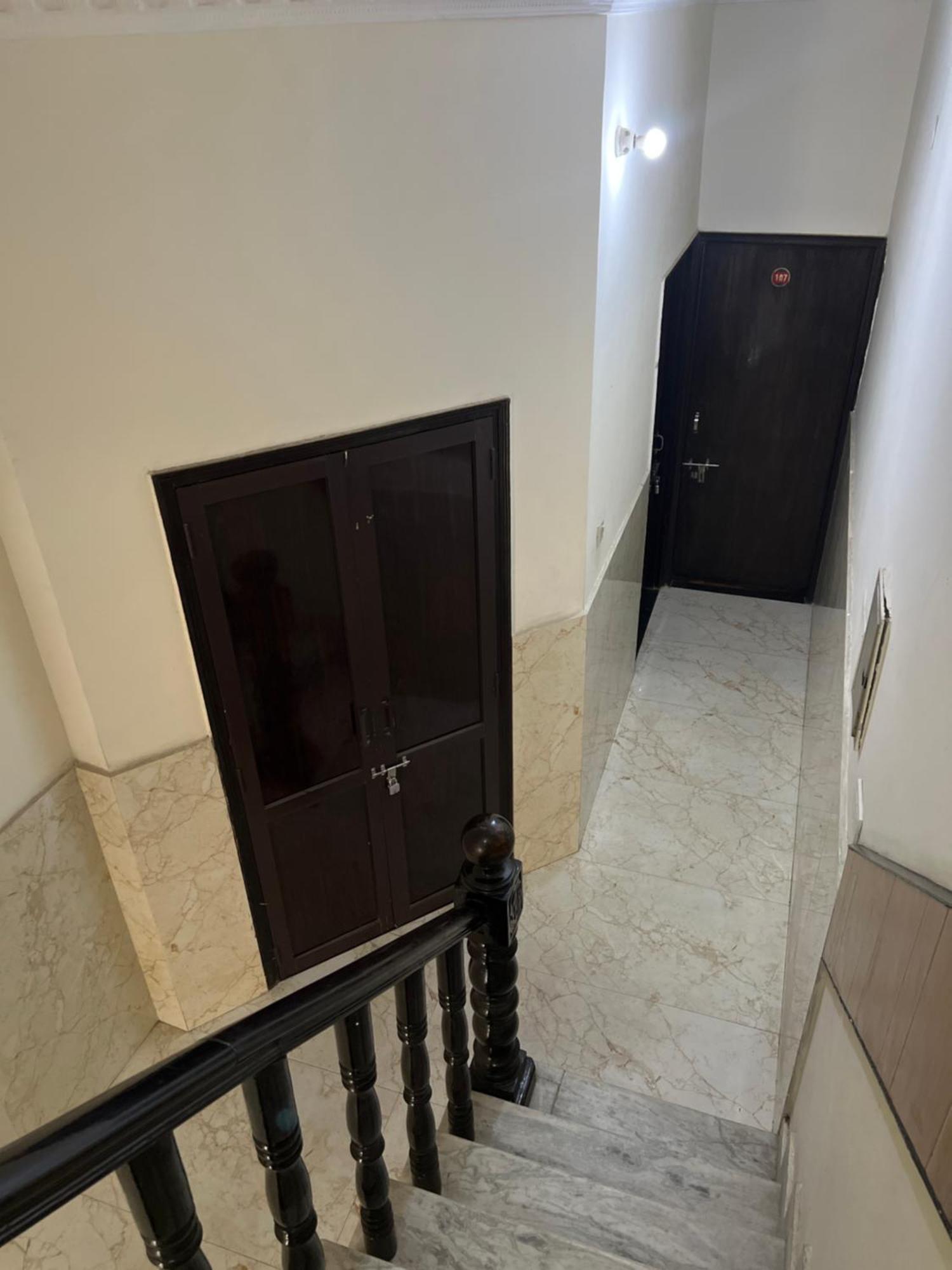 Raja Guest House -- Jalandhar Railway Station -- For Family, Couples, Travellers المظهر الخارجي الصورة