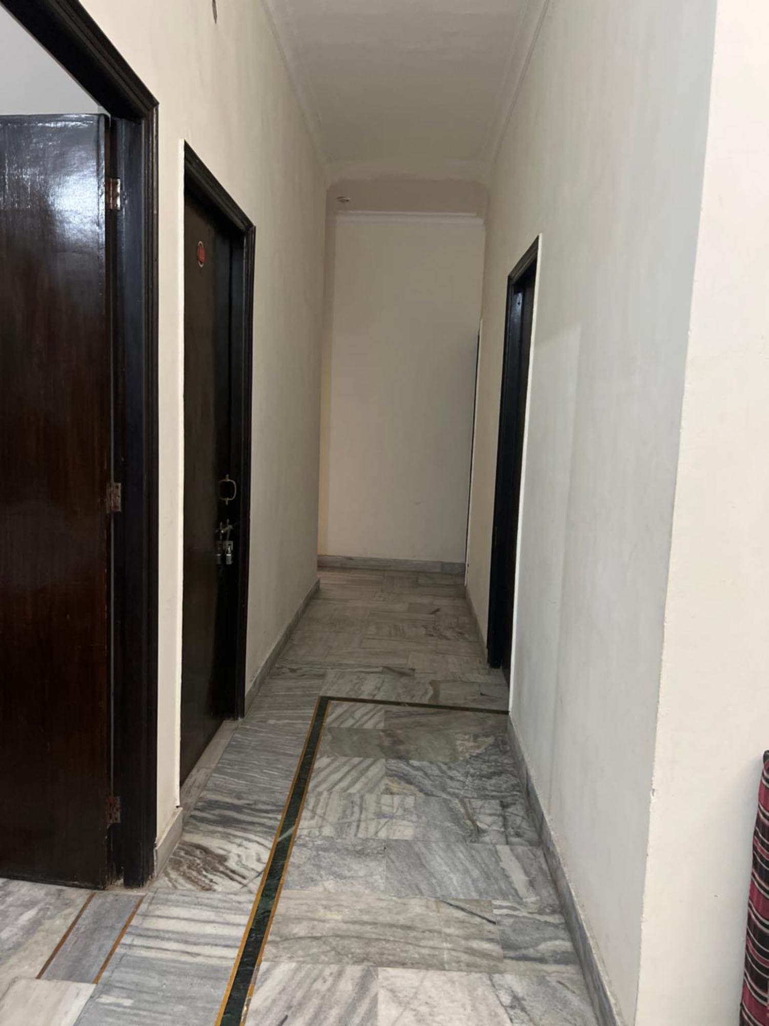 Raja Guest House -- Jalandhar Railway Station -- For Family, Couples, Travellers المظهر الخارجي الصورة